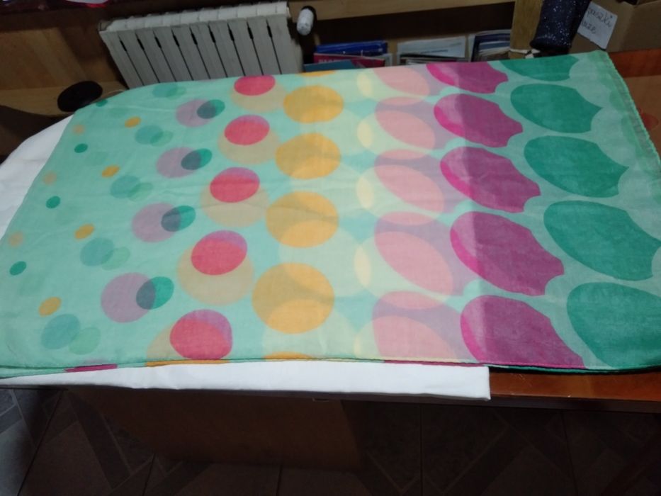 Bardzo oryginalny Szal z Viskozy