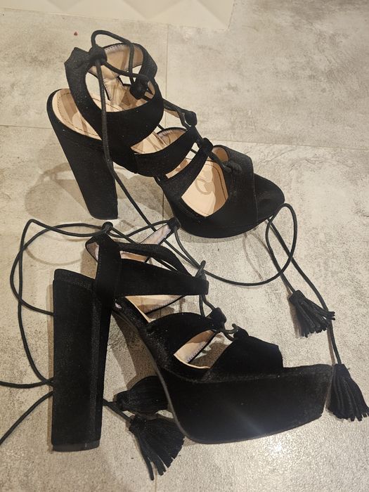 Sandały obcas koturn welurowe 40