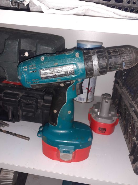 Wkrętarka Makita 8390