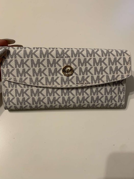 Damski portfel do sprzedania