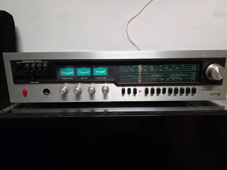 Amplituner Merkury Dsh 303A,sprawny przestrojony.