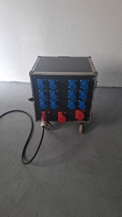 Quadro ELÉCTRICO Trifásico (32A - 16A)