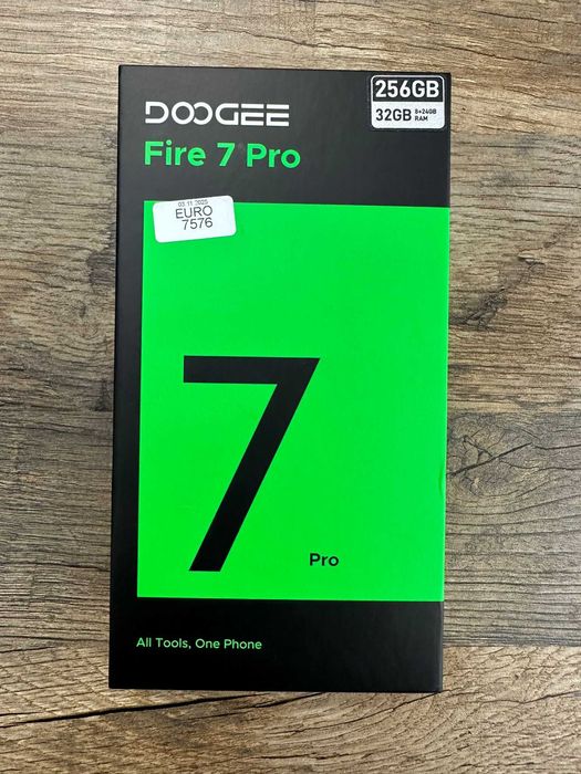 Smartfon Telefon DOOGEE Fire 7 Pro 8/256GB pancerny czarny Android: 15 stan bdb gwarancja