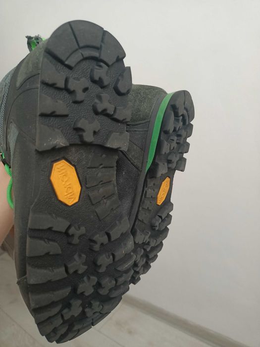Buty trekkingowe 40
