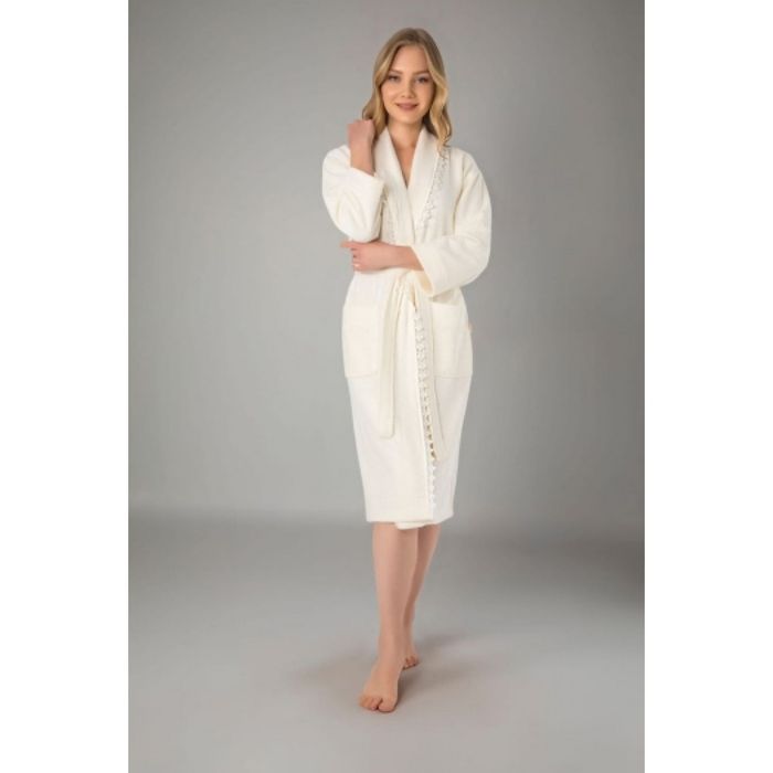 Женские халаты Nusa бамбук/хлопок с гипюром укороченные кремовые