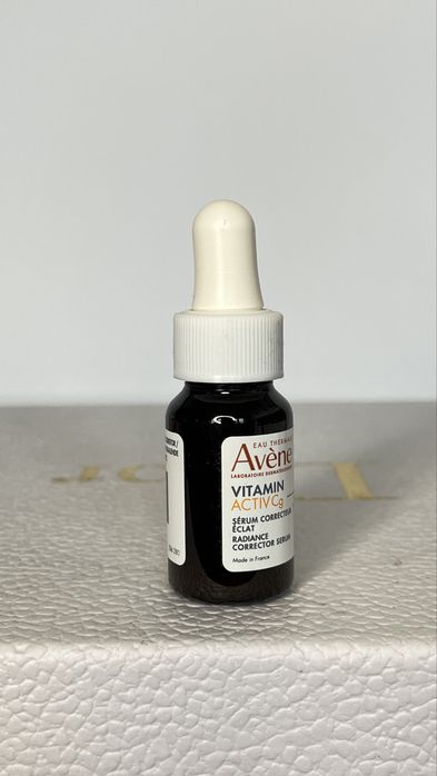 Serum korygująco-rozjaśniające Avène Vitamin Activ