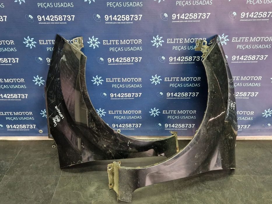 Guarda lamas usado FORD FIESTA 7 VII preto esquerdo direito