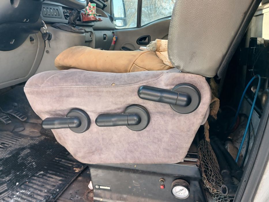 Продається Mascott 2006 р. готовий до роботи.