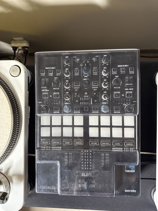 Reloop Elite  Dj Mixer