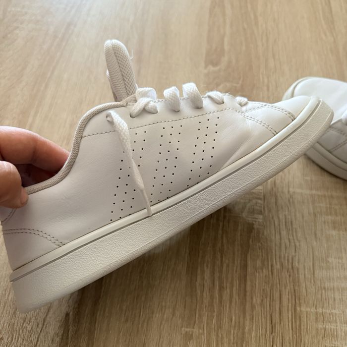 Tenis adidas , n* 39