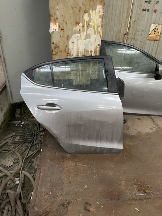 Двері мазда 3, 6, СХ 5