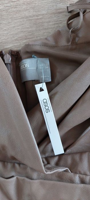 Nowa ,śliczna sukienka z metką