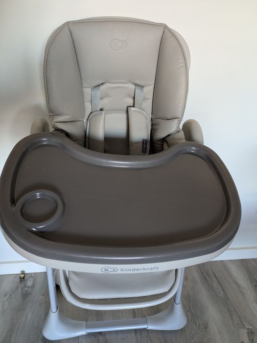 # Cadeira de refeição Kinderkraft Yummy #