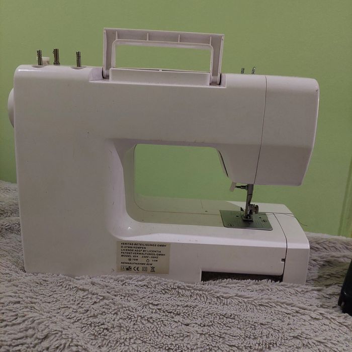 Швейна машинка AEG швейная машина аег