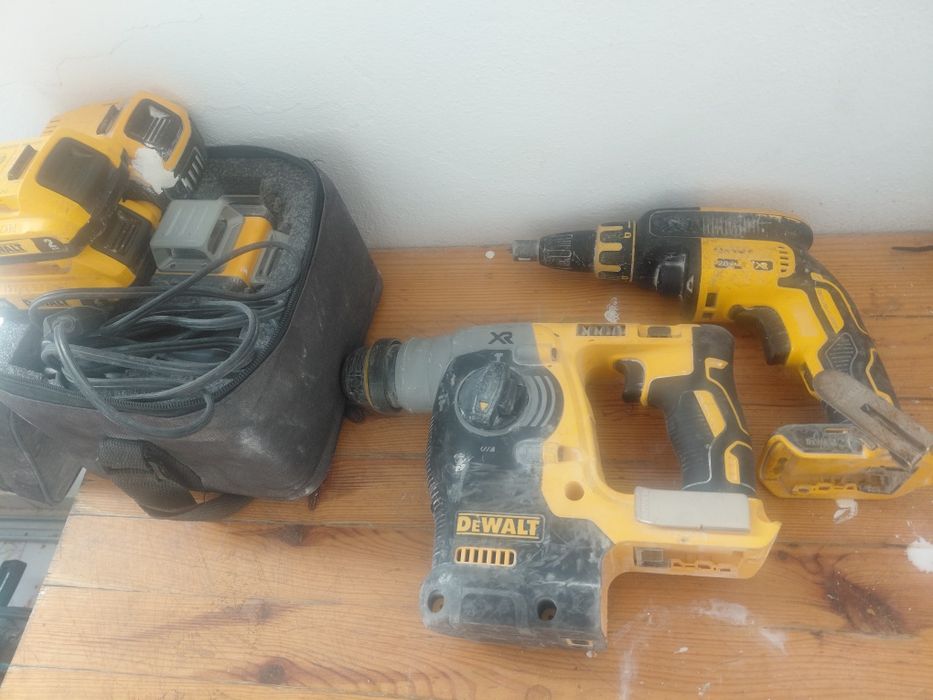 Kit dewalt aparafusados e torna