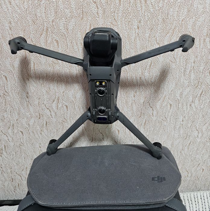 DJI mavic 3 Standart (сумка/пульт/лопасти/акб