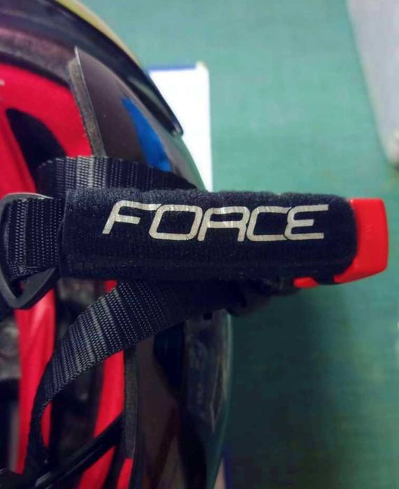 Capacete Force GLOBE