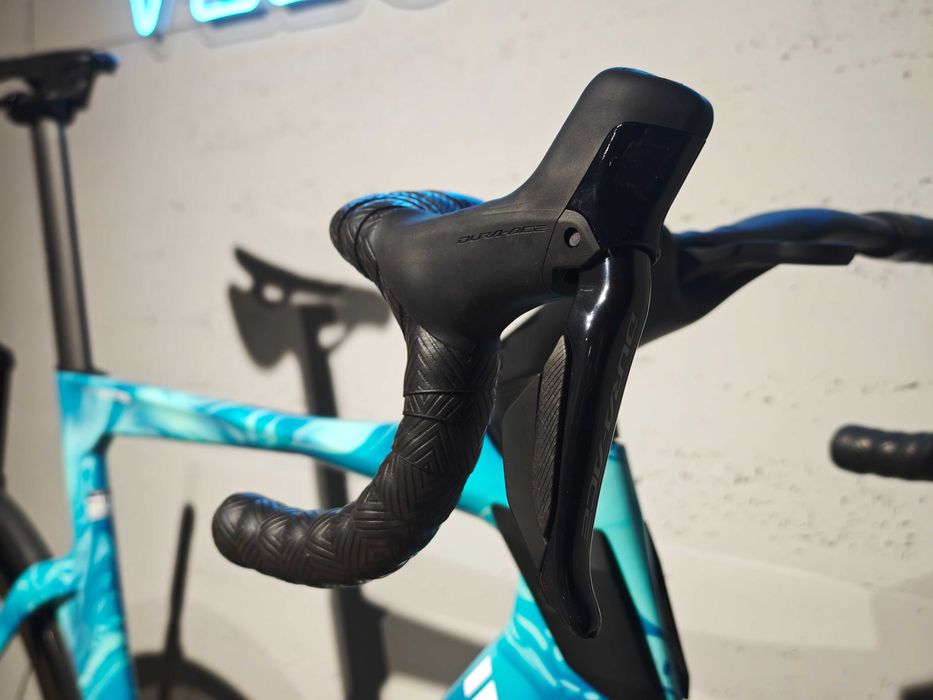 Nowy rower szosowy OFFICINA Bianchi Oltre RC Dura-Ace RATY0% VELOPOLIS
