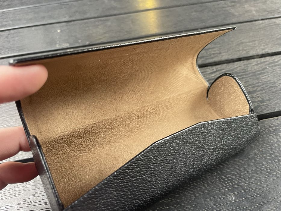 Футляр доя окулярів burberry