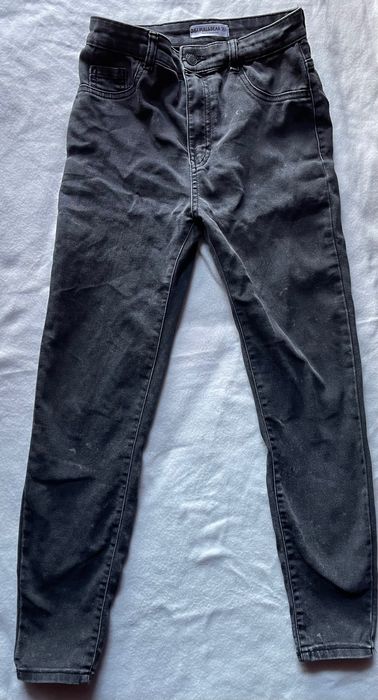 Czarne spodnie - Pull&Bear - 36 / S