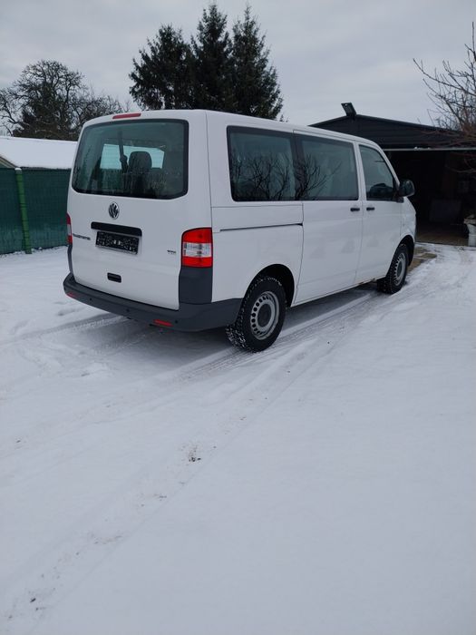VW t5 lift 9 osobowa