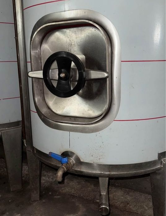 Vendo 3 vasilhas em inox 500 Litros