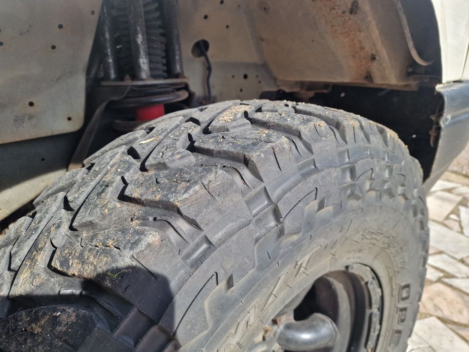 Pneus Toyo open country 255/85r16