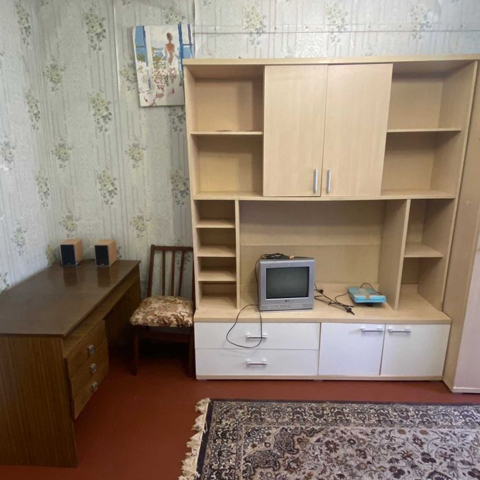 Продається  3-х кімнатна квартира