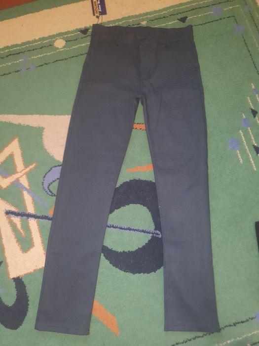 продам штани нові