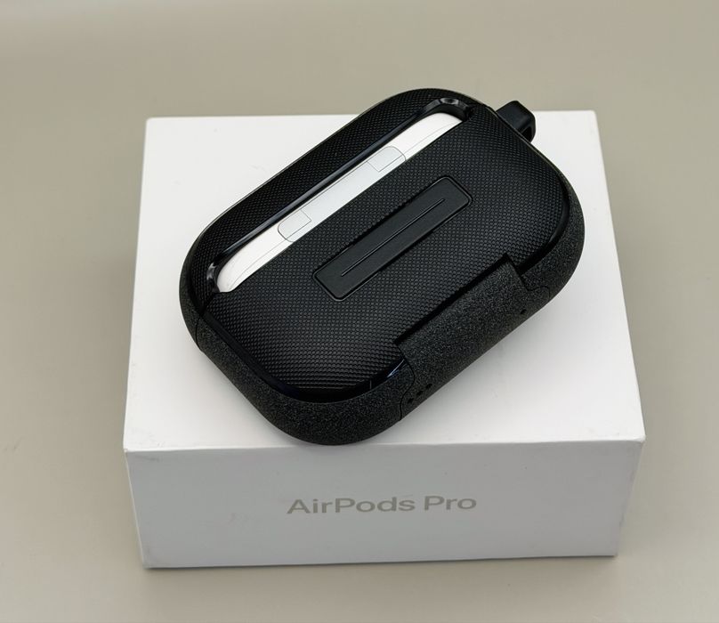 Чехол на AirPods Pro 3 Grey, AirPods Pro 2 Grey, AirPods 4 Green, противоударный, открывается автоматически кнопкой