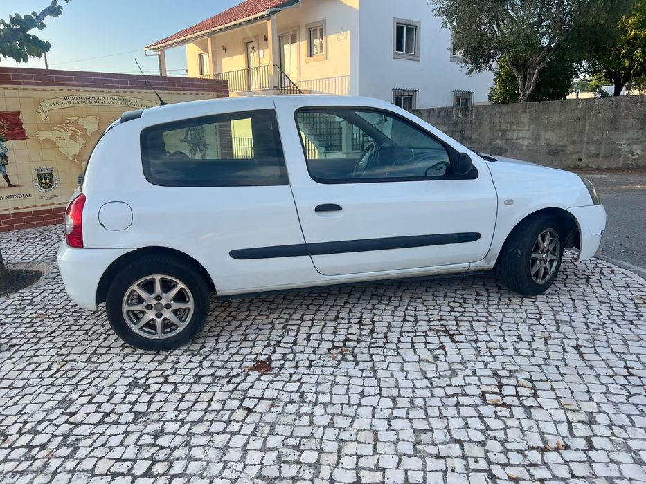 Renault Clio 2007 1.5 diesel 5 lugares
