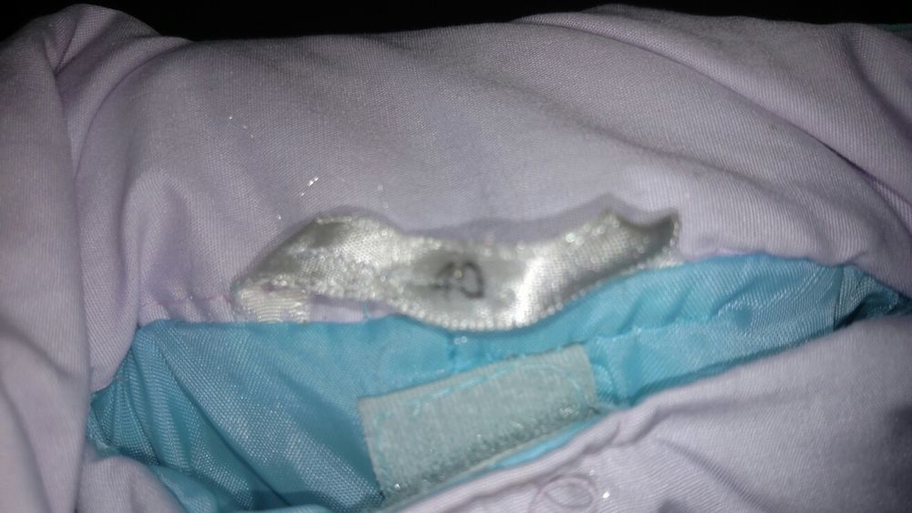 Продам женский комбинезон для катания на лыжах