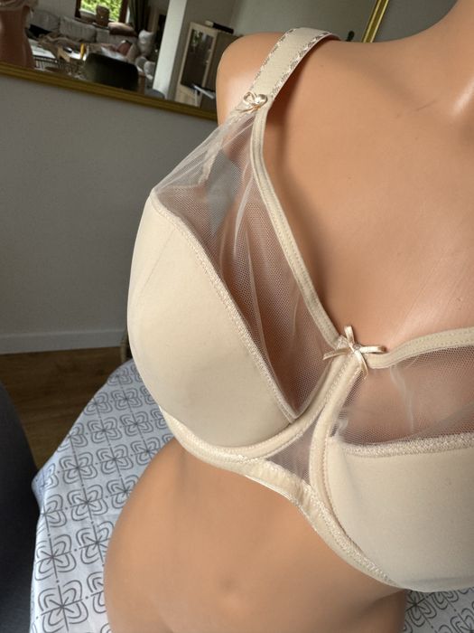 100 E nowy bezwy stanik Gorteks