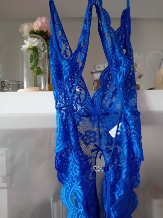 Koronkowe elastyczne body