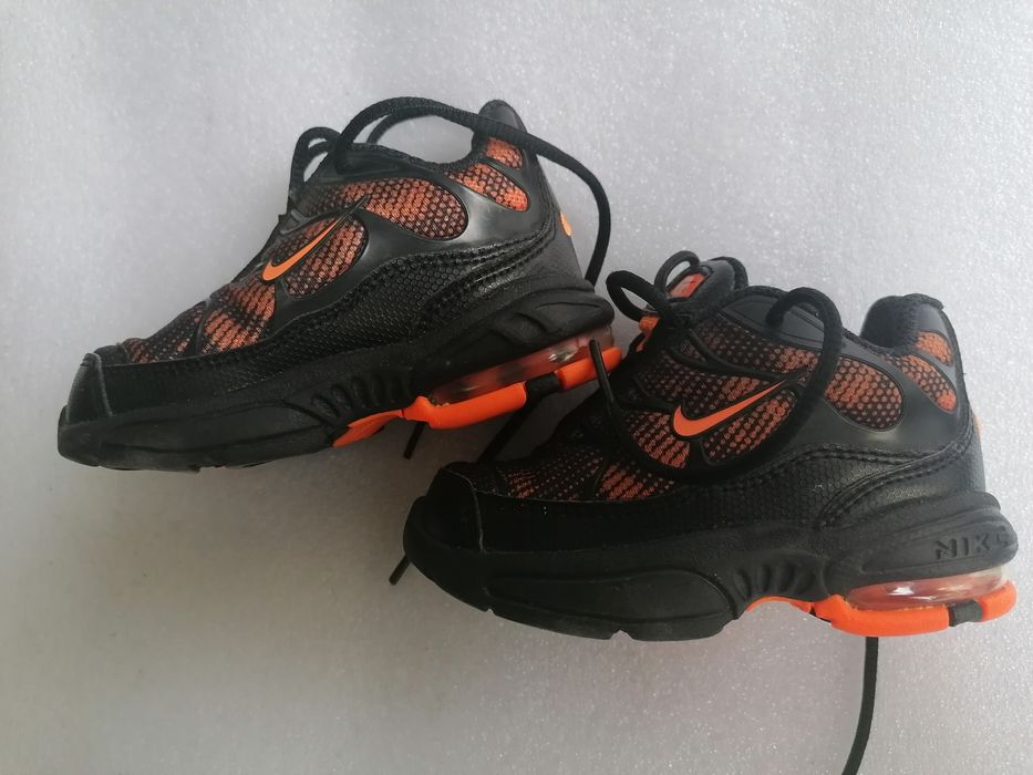 Buciki dziecięce Nike Air rozm. 21