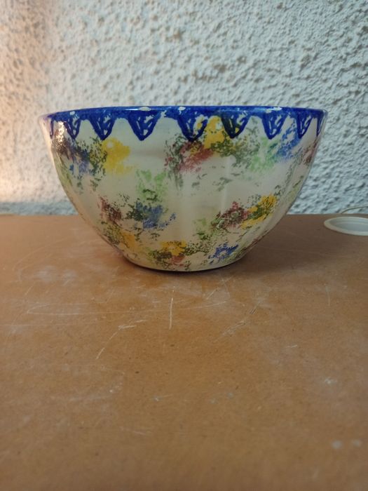 Faiança  corticeira saladeira antiga