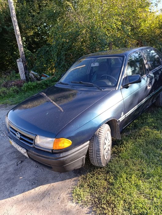 Продам Опель Астра ф 1.4 бензин газ 1994 рік