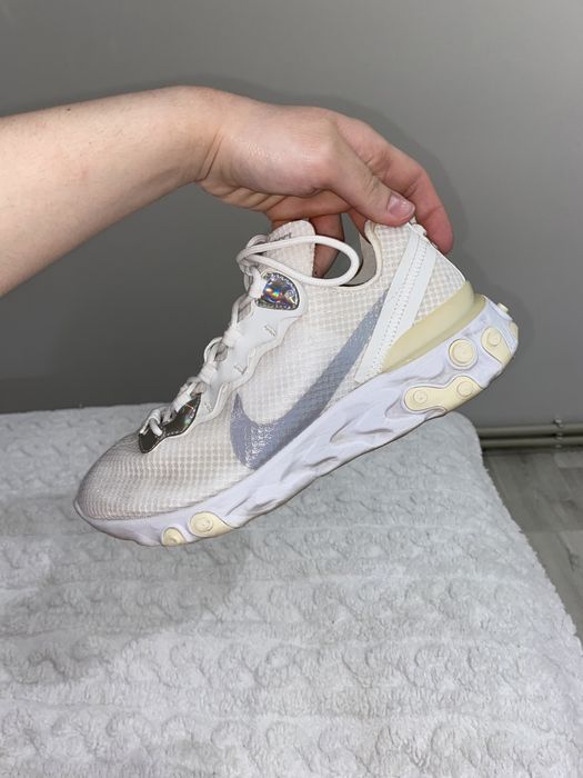 Кросовки Nike жіночі