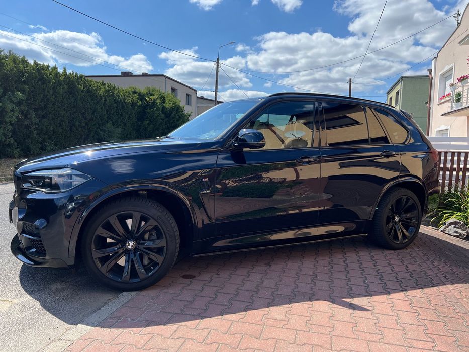 BMW X5 BMW X5 M50d