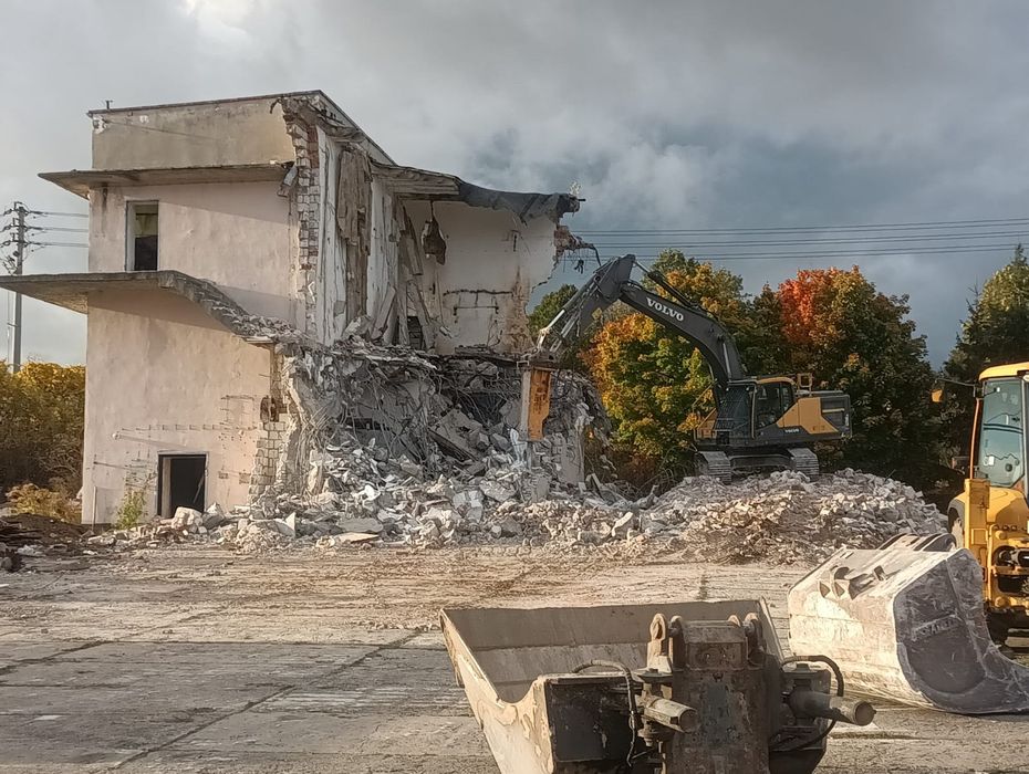 Rozbiórki, wyburzenia