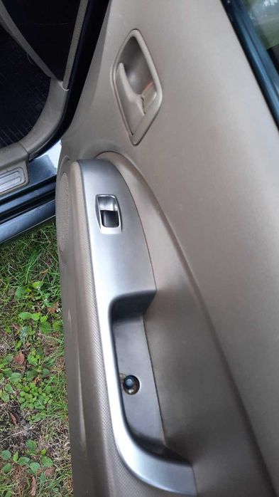 Mitsunishi Airtrec/Outlender