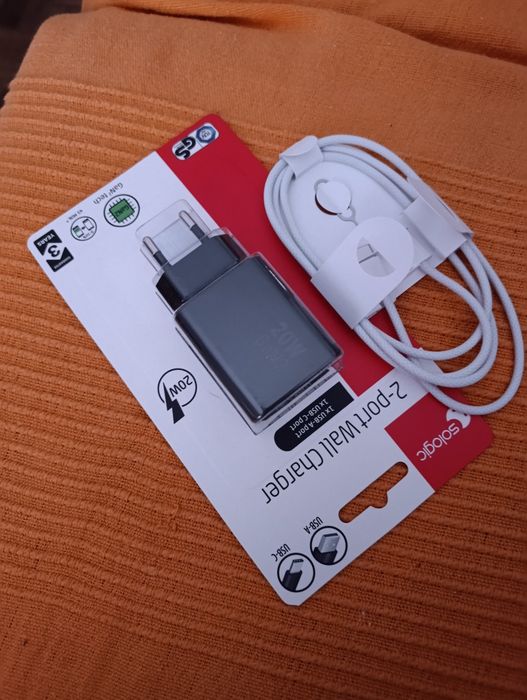 Vendo iPhone 17 novo