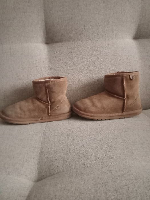 Orginalne buciki zimowe Emu Australia rozm 32z nat zamszu