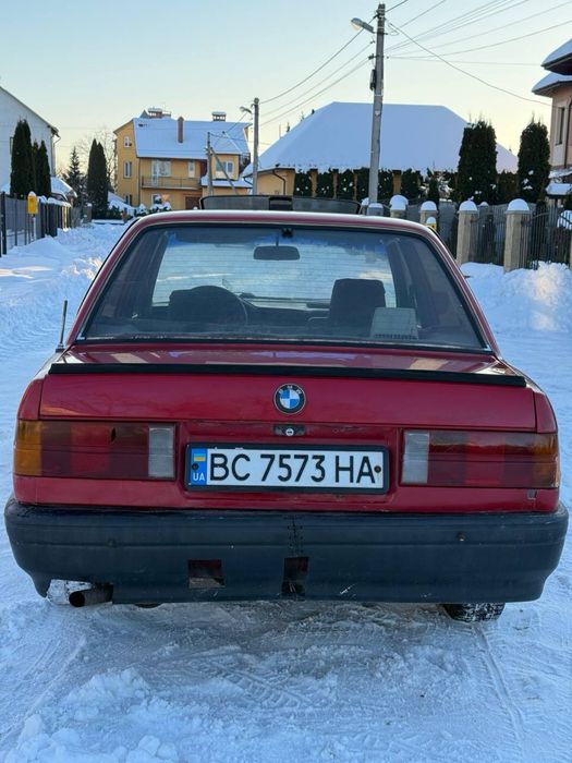 Продам bmw e30 m10b18