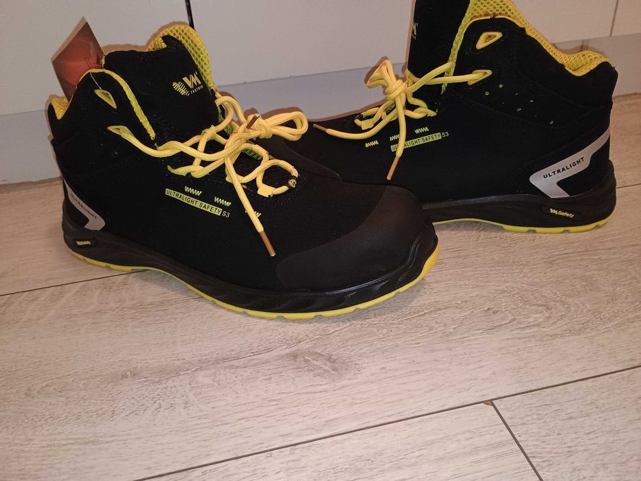 Nowe buty r. 44 28cm bardzo lekkie i mocne. Tanio sprzedam.