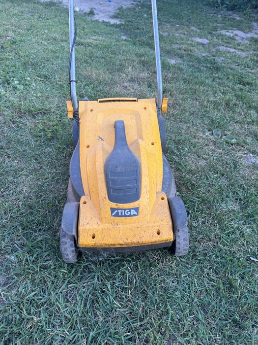 Електрична газонокосарка Stiga 40см