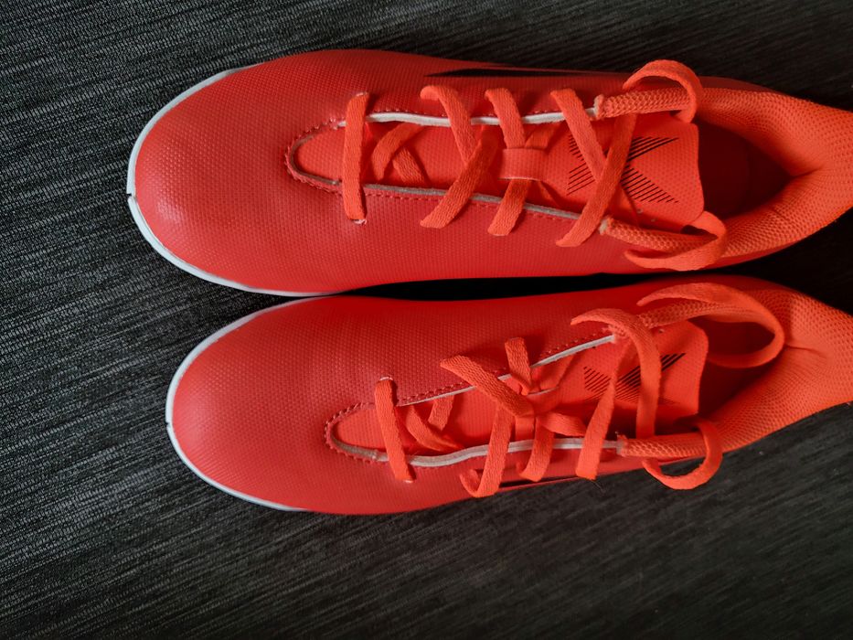 Halówki młodzieżowe ADIDAS