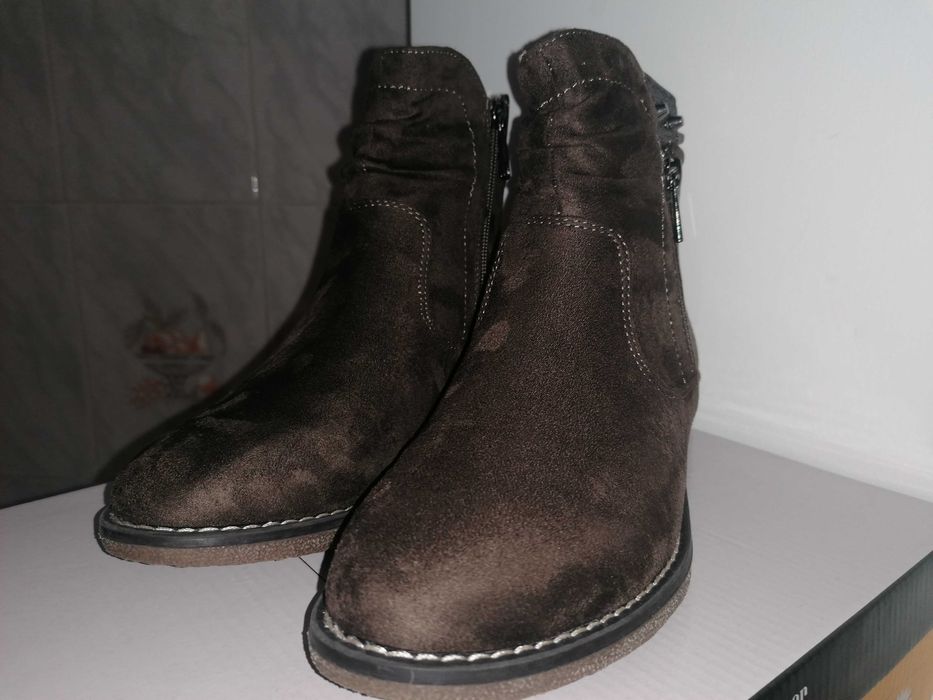 Botas novas Bem me quer