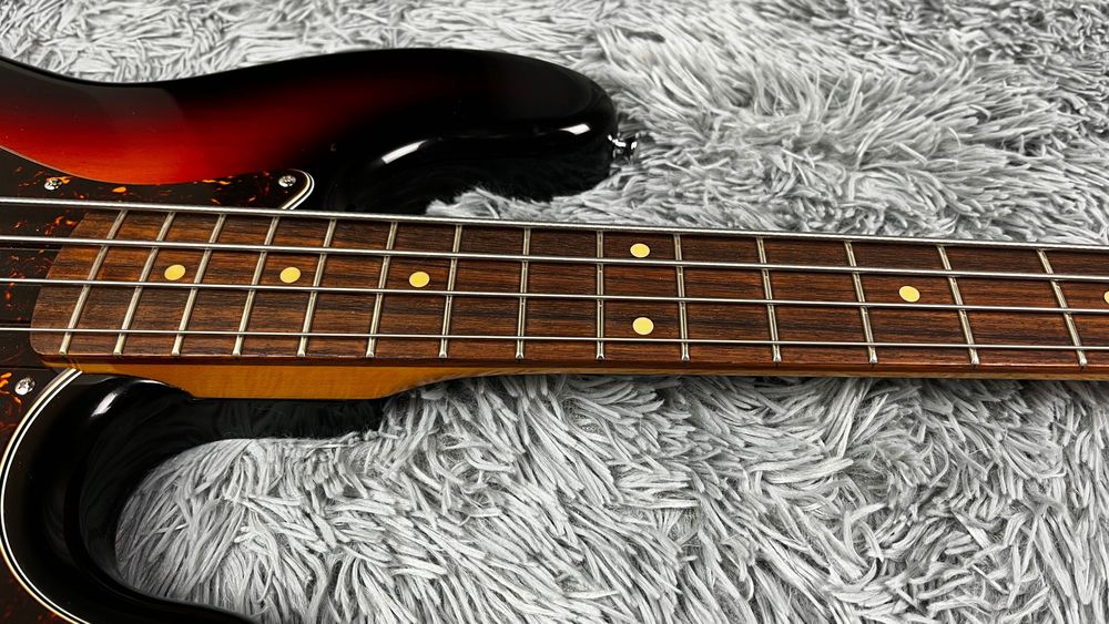 2008 ESP Edwards Jazz Bass EJB-95