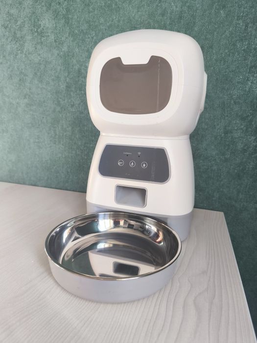 Автоматическая кормушка для животных Petwant PF-125: 3,5 л, с Wi-Fi